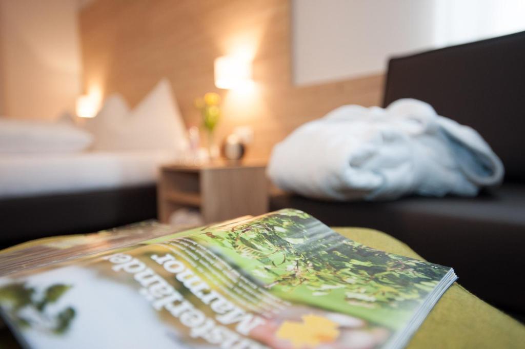 Hotel Stifter Lutago Eksteriør billede